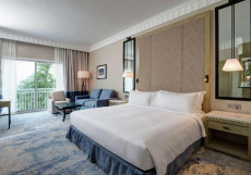 Hilton Salalah Resort 5* - Хилтон Салала Резорт Улучшенный номер с кроватью размера «king-size», вид на горы