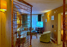 VE ART Resort - Эко отель с конференц залами Двухместные апартаменты с 2 комнатами с красивым видом из окна (двуспальная кровать)