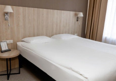 АМАКС Парк-отель Бизнес улучшенный (с двуспальной кроватью)