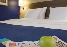 Парк Инн Пулковская - Park Inn by Radisson Pulkovskaya Стандарт двухместный (1 двуспальная или 2 односпальные кровати)