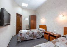 Отель Самара Люкс - Samara lux Двухместный номер Economy 2 отдельные кровати (общая ванная комната)