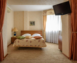 Микос - Mikos Hotel-Komplex