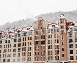 GOLDEN TULIP ROSA KHUTOR