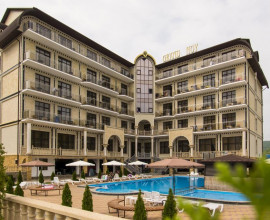 Hotel Grand Noy - Отель Гранд Ной