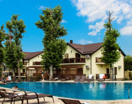 ПЛАТАН REZORT ПАНСИОНАТ | п. Витязево | Анапа | Детская площадка | Бассейн