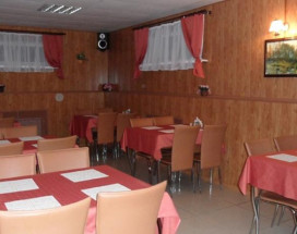 ОРЛОВСКАЯ 1 ГОСТЕВОЙ ДОМ | г. Осташков, на берегу оз. Селигер | Прокат лодок, катамаранов | Сауна