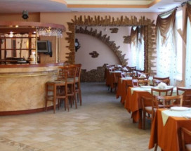 ГОСТИНЫЙ ДВОР