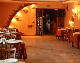 ГОСТИНЫЙ ДВОР