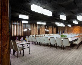 ЯЛТА ИНТУРИСТ