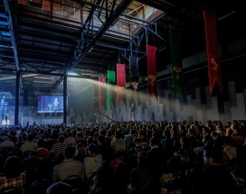 MAIN STAGE (МЕЙН СТЕЙДЖ)