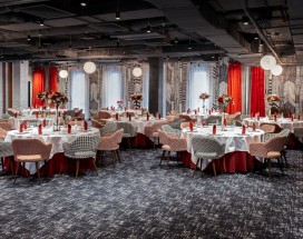 АНДЕРСОН зал ЛЕВ ТОЛСТОЙ