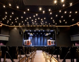 МИР (Театр на Цветном)