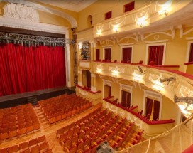 ДВОРЕЦ НА ЯУЗЕ