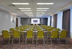 HAMPTON BY HILTON (ХЭМПТОН БАЙ ХИЛТОН)