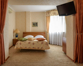 Микос - Mikos Hotel-Komplex