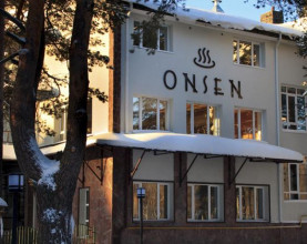 HOLIDAY ONSEN