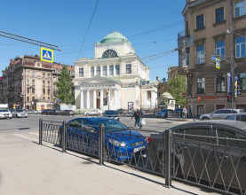 АЛЫЕ ПАРУСА