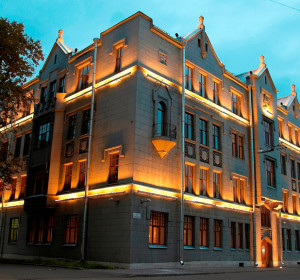 ЛАНКАСТЕР КОРТ