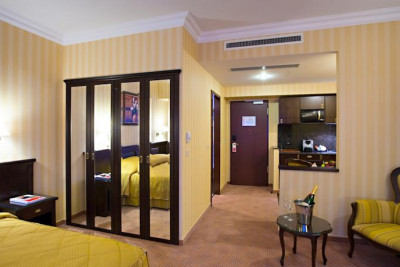 Pogostite.ru - Ramada Hotel & Suites Bucharest North | Бухарест | парк Тинеретулуи | Сауна #21