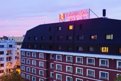 Pogostite.ru - Ramada Hotel & Suites Bucharest North | Бухарест | парк Тинеретулуи | Сауна #1