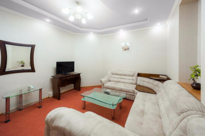 Pogostite.ru - Отель Prestige House Verona (сауна, бассейн) #17