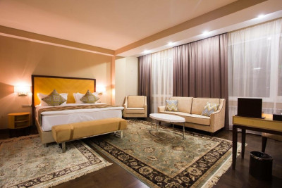 Pogostite.ru - Best Western Plus Astana | Астана | Парковка #33