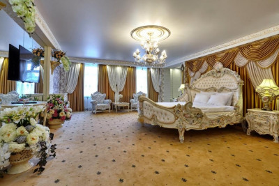 Pogostite.ru - Бутик-отель Монарх | Краснодар | Парковка #23