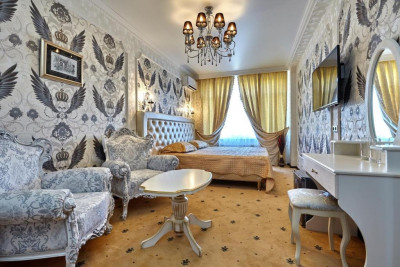 Pogostite.ru - Бутик-отель Монарх | Краснодар | Парковка #30