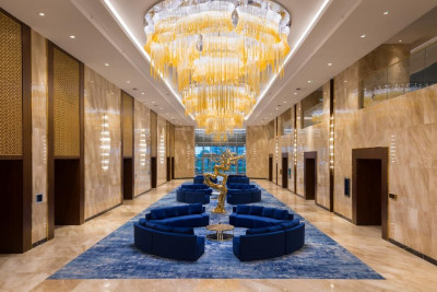 Pogostite.ru - Hilton Astana | Астана | Парковка #15