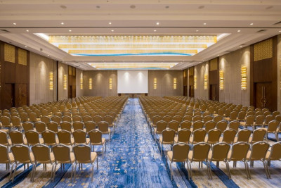 Pogostite.ru - Hilton Astana | Астана | Парковка #38
