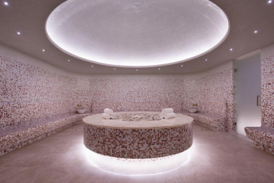 Pogostite.ru - Hilton Astana | Астана | Парковка #39