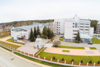 Pogostite.ru - Parus Medical Resort & Spa | пос. Кудряшовский | Парковка #1