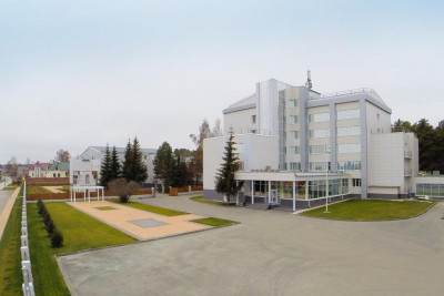 Pogostite.ru - Parus Medical Resort & Spa | пос. Кудряшовский | Парковка #3