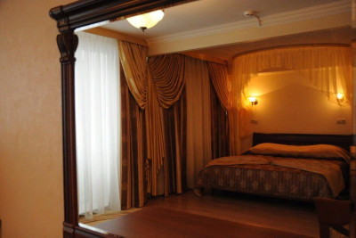 Pogostite.ru - ЧАЙКА отель | Тольятти | Парковка #11