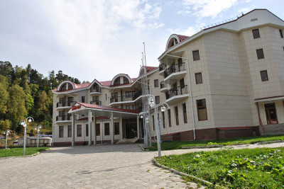 Pogostite.ru - Горнолыжный Курорт Отель Азиш-Тау #1