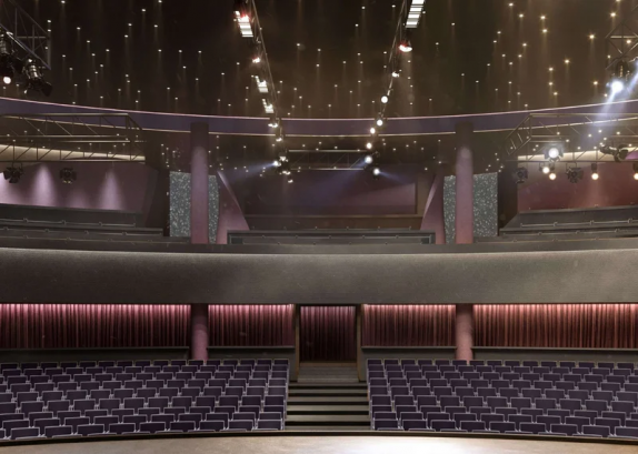 Pogostite.ru - МИР (Театр на Цветном) #3