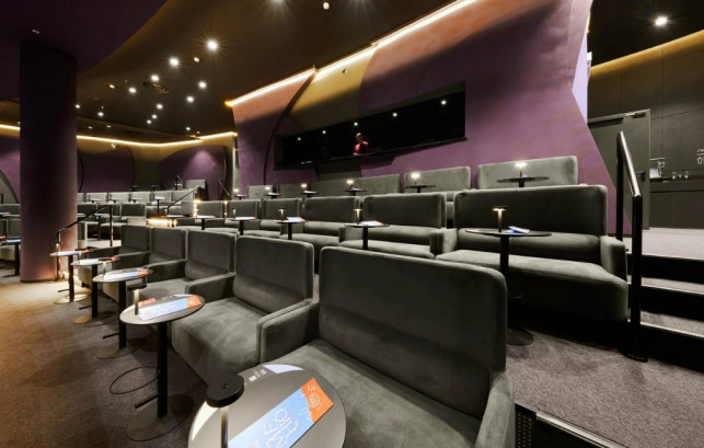 Pogostite.ru - МИР (Театр на Цветном) #9