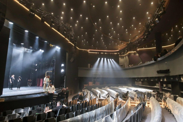 Pogostite.ru - МИР (Театр на Цветном) #10