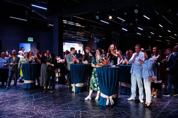 Pogostite.ru - ЯРОВИТ ХОЛЛ #15