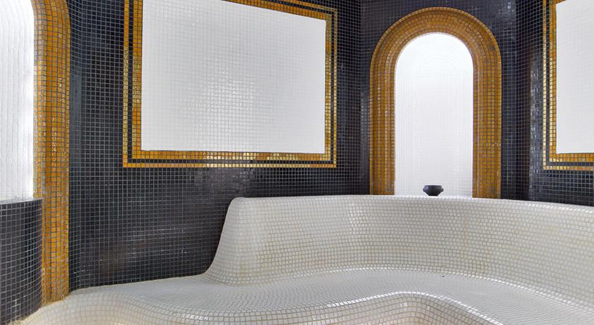 sejnt redzhis moskva nikolskaya st regis moscow nikolskaya b kempinski