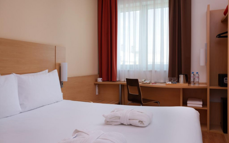 ibis centr bahrushina ibis moscow centre bakhrushina 14 ибис отель бахрушина телефон