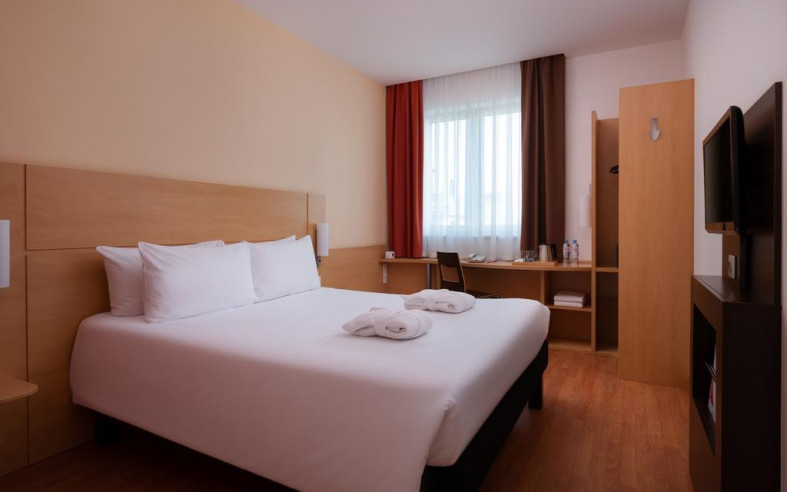 ibis centr bahrushina ibis moscow centre bakhrushina 15 ибис отель бахрушина телефон