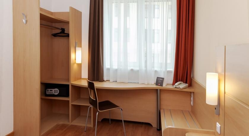 ibis centr bahrushina m paveleckaja paveleckij vokzal 10 ибис отель бахрушина телефон