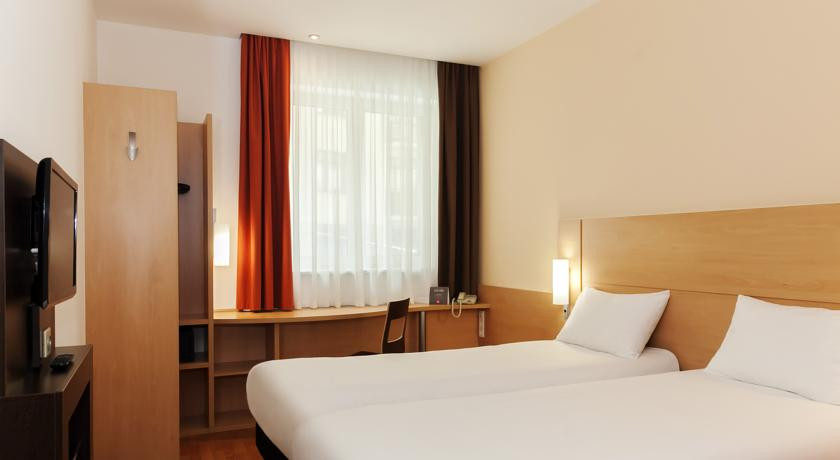 ibis centr bahrushina m paveleckaja paveleckij vokzal 8 ибис отель бахрушина телефон