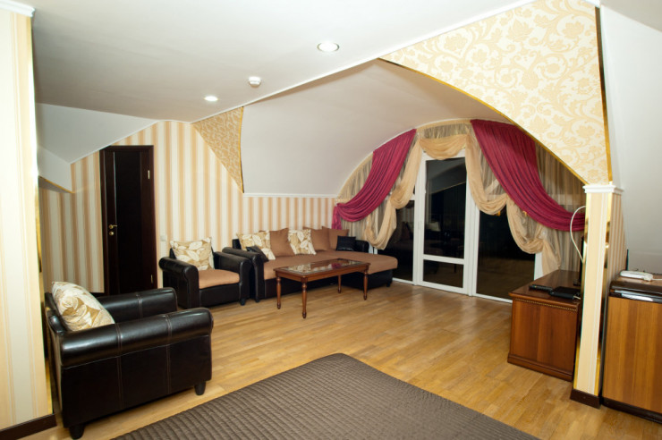 Gostinica Golden House 3 Sochi Per Rahmaninova D 23 Sajt Partner
