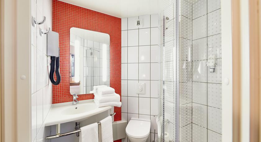 ibis krasnojarsk centr g krasnojarsk centr 2 гостиница в красноярске ибис телефон