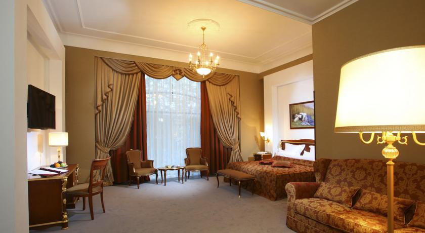 aleksandrovskij v centre vladikavkaza 17 гостиница александровский во владикавказе телефон