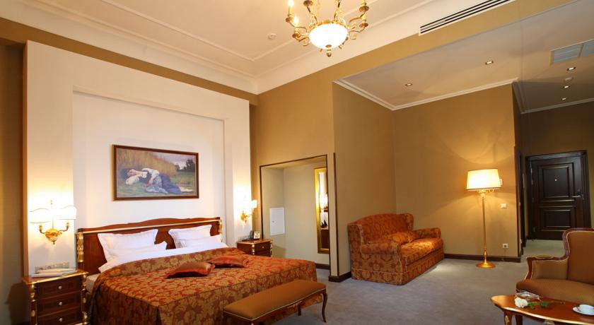 aleksandrovskij v centre vladikavkaza 19 гостиница александровский во владикавказе телефон