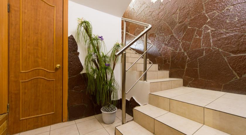 sibir ekaterinburg r iset sauna 7 гостиница сибирь в екатеринбурге телефон