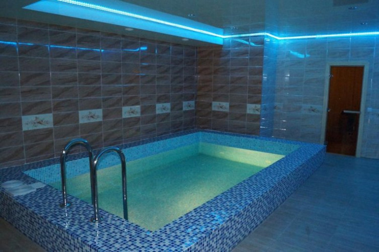 viktoriya viktoriya achinsk stadion stroitelej sauna